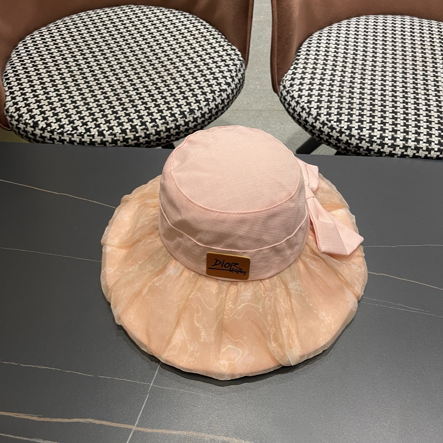 Dior迪奥 新款女士薄款洋气帽子夏季蝴蝶结渔夫帽薄 款出游遮阳帽防晒太阳帽