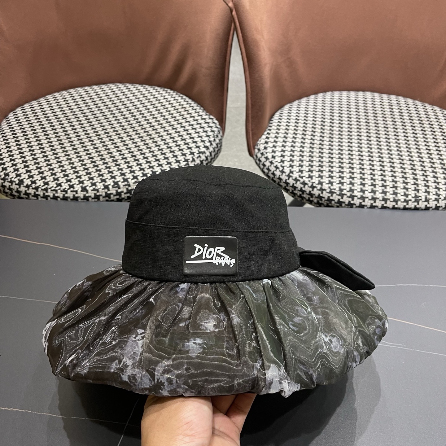 Dior迪奥 新款女士薄款洋气帽子夏季蝴蝶结渔夫帽薄 款出游遮阳帽防晒太阳帽