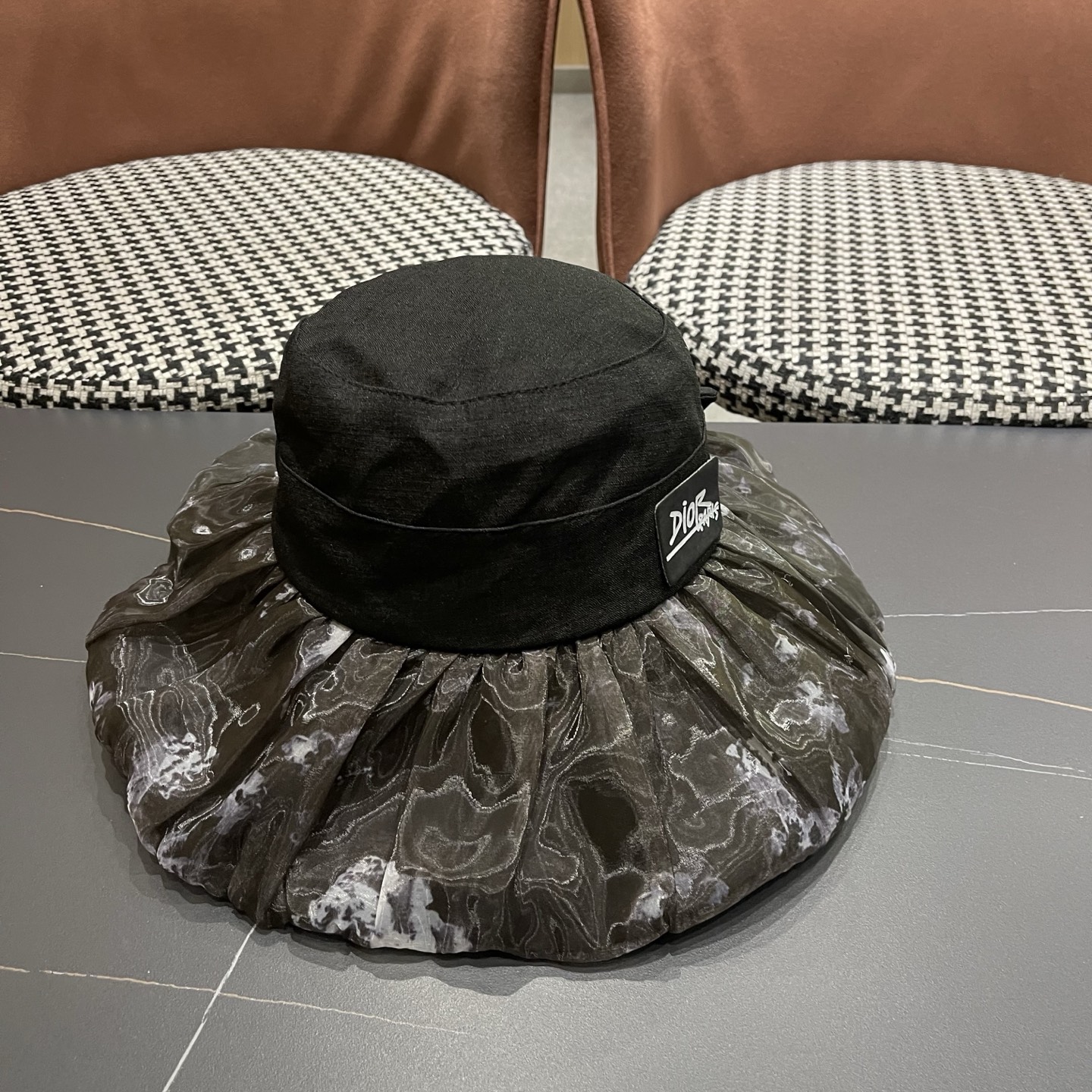 Dior迪奥 新款女士薄款洋气帽子夏季蝴蝶结渔夫帽薄 款出游遮阳帽防晒太阳帽