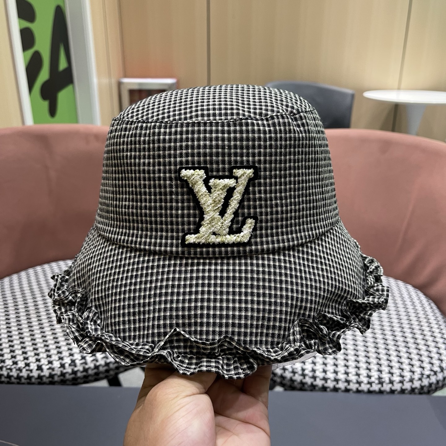 LV路易威登 韩版花边格纹渔夫帽子女春秋季时尚显脸小盆帽 户外出游防晒遮阳帽