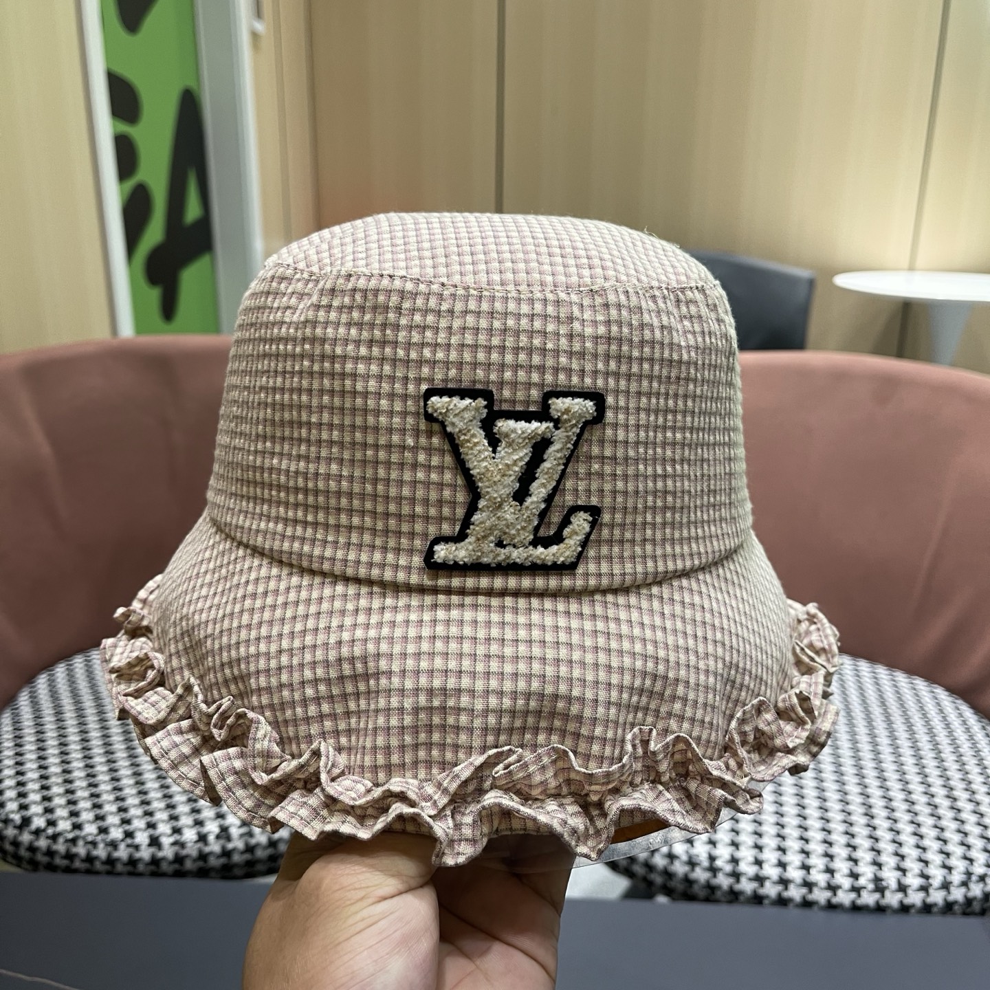 LV路易威登 韩版花边格纹渔夫帽子女春秋季时尚显脸小盆帽 户外出游防晒遮阳帽