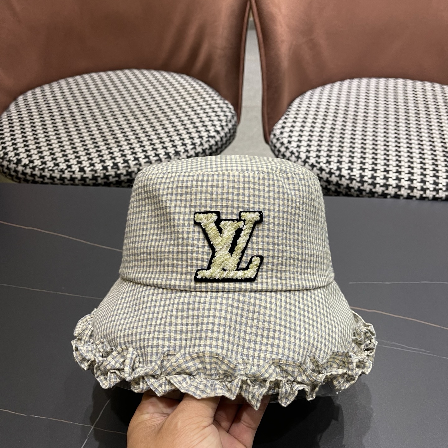 LV路易威登 韩版花边格纹渔夫帽子女春秋季时尚显脸小盆帽 户外出游防晒遮阳帽