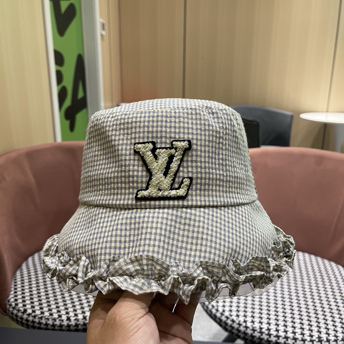 LV路易威登 韩版花边格纹渔夫帽子女春秋季时尚显脸小盆帽 户外出游防晒遮阳帽