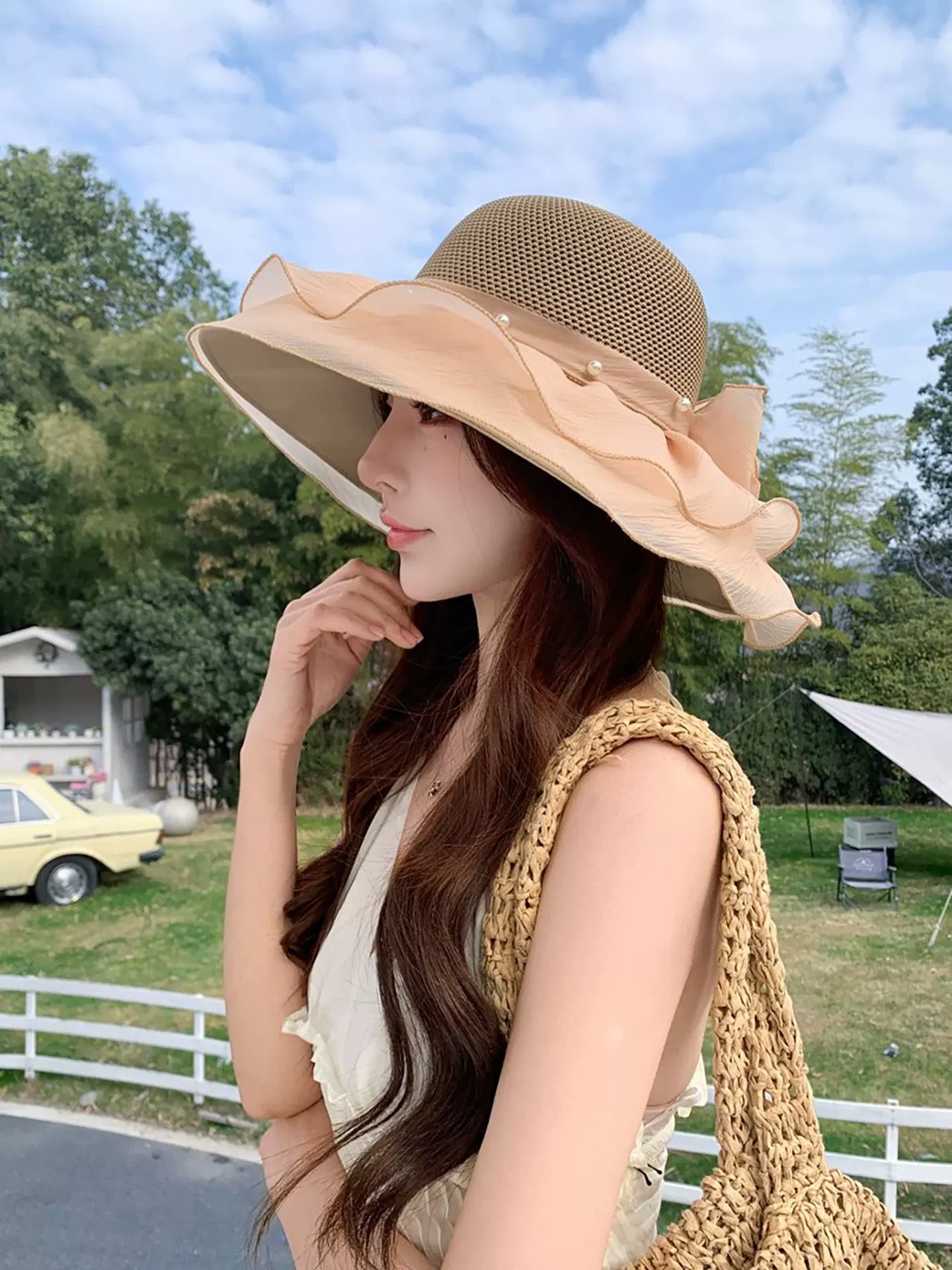 Fendi 芬迪 春夏透气遮阳帽女防晒防紫外线大檐遮脸渔夫帽 户外海边出游防晒帽