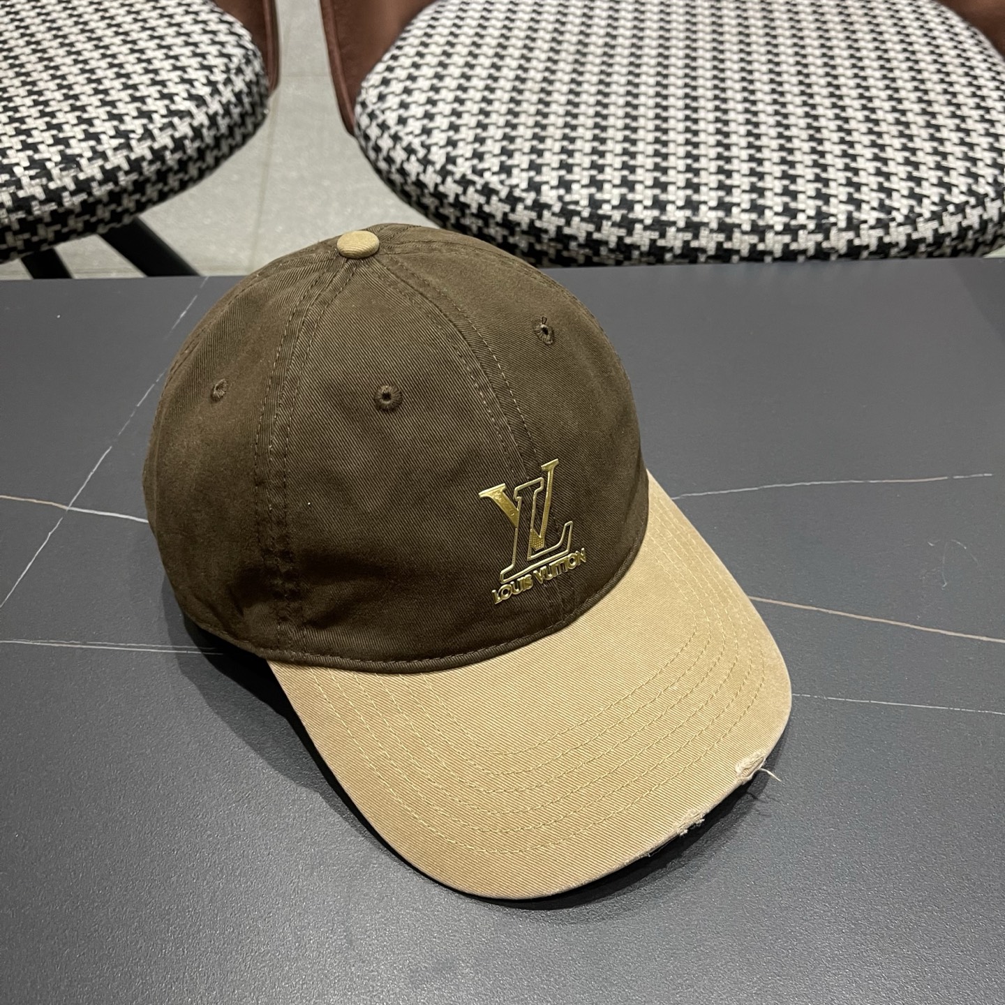 LV路易威登 新款拼色棒球帽男女韩版休闲百搭遮阳显脸小鸭舌帽