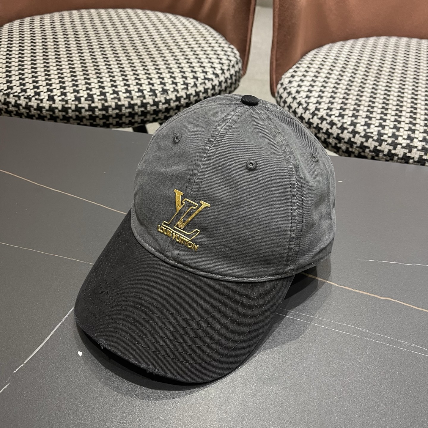 LV路易威登 新款拼色棒球帽男女韩版休闲百搭遮阳显脸小鸭舌帽