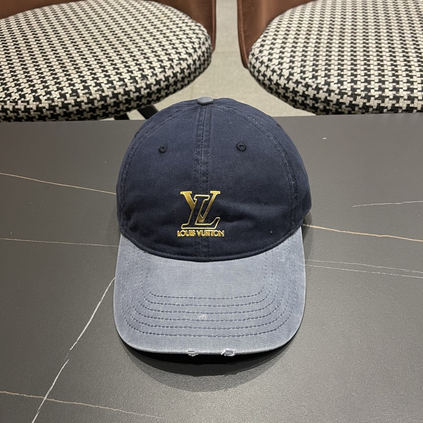 LV路易威登 新款拼色棒球帽男女韩版休闲百搭遮阳显脸小鸭舌帽
