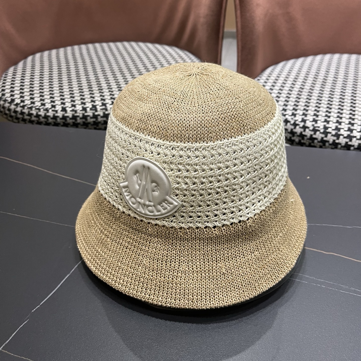 MONCLER（蒙口） 春夏日系复古镂空针织渔夫帽女前长后短 显脸小百搭素颜盆帽遮阳帽
