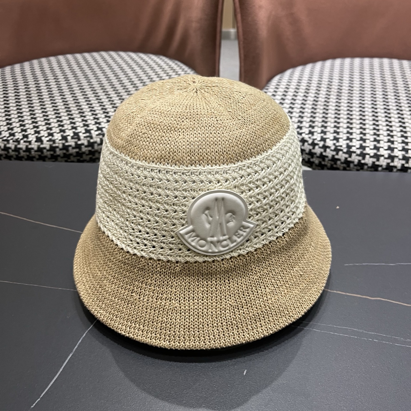 MONCLER（蒙口） 春夏日系复古镂空针织渔夫帽女前长后短 显脸小百搭素颜盆帽遮阳帽