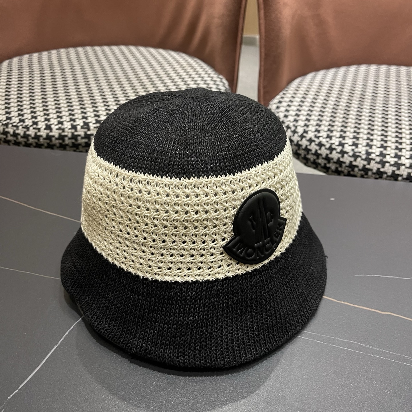 MONCLER（蒙口） 春夏日系复古镂空针织渔夫帽女前长后短 显脸小百搭素颜盆帽遮阳帽