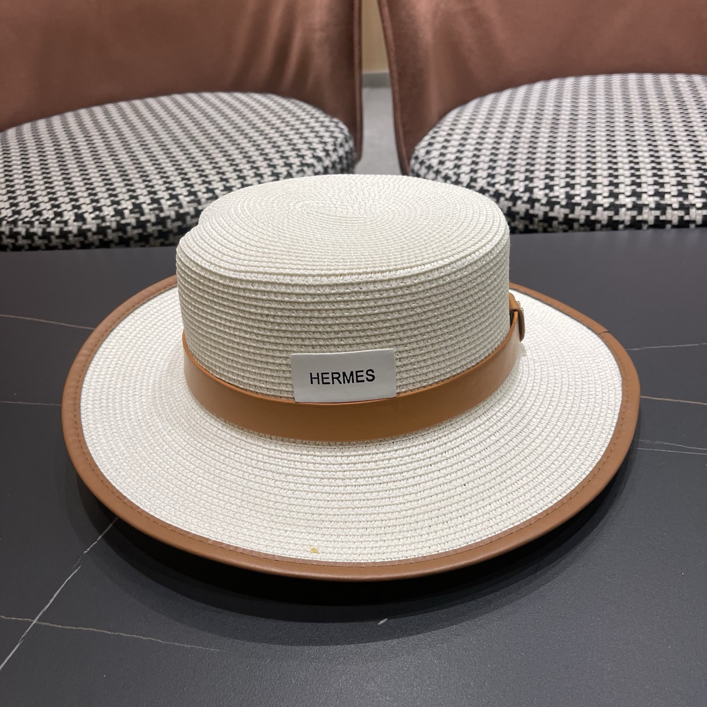 爱马仕新款皮带草帽，平顶礼帽，头围57cm