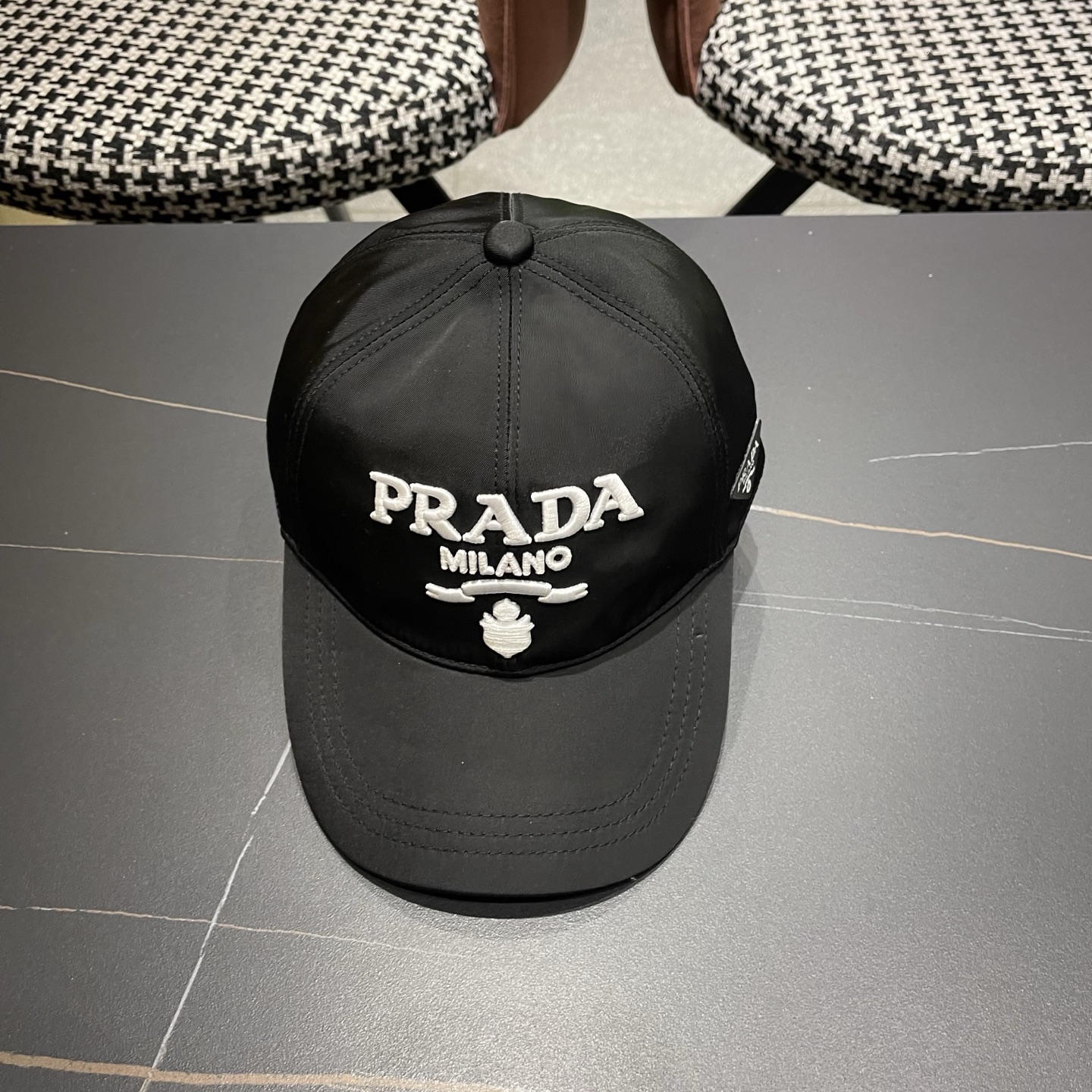 【Prada普拉达】早春新款刺绣大牌款棒球帽，经典款男女通用 