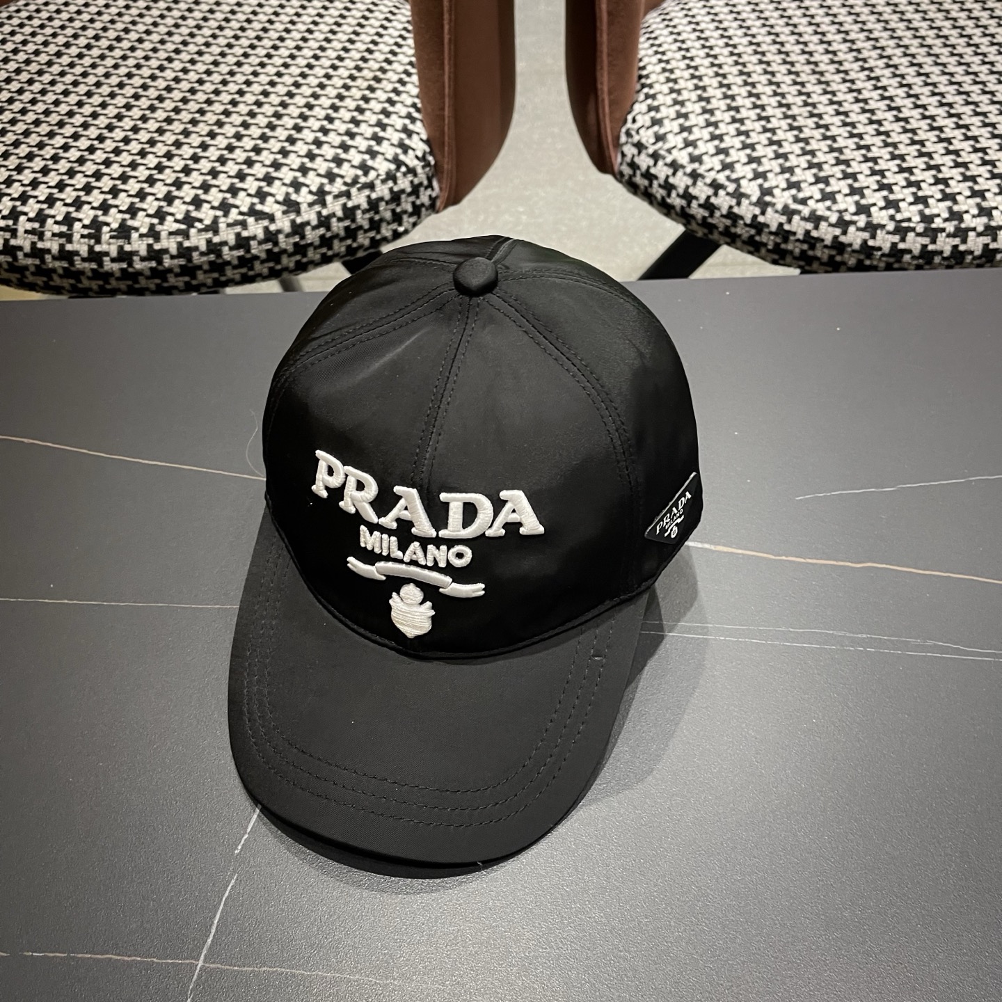 【Prada普拉达】早春新款刺绣大牌款棒球帽，经典款男女通用 