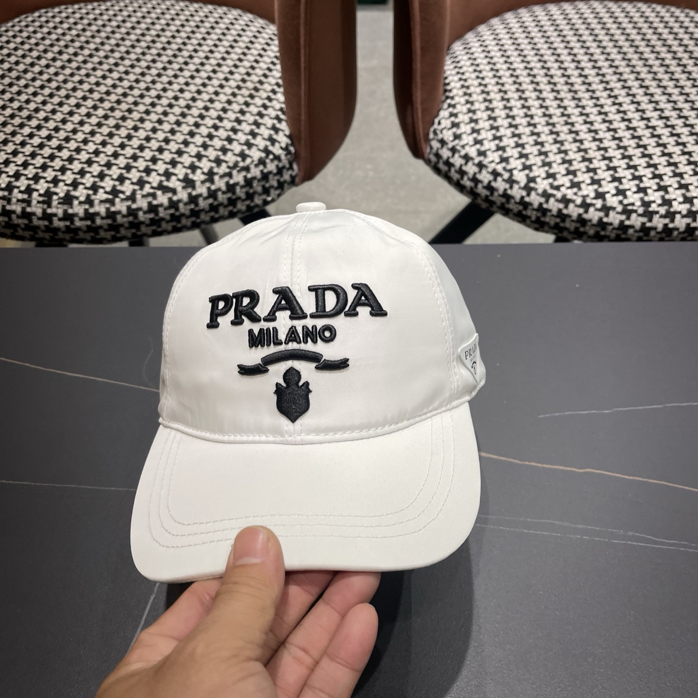 【Prada普拉达】早春新款刺绣大牌款棒球帽，经典款男女通用 
