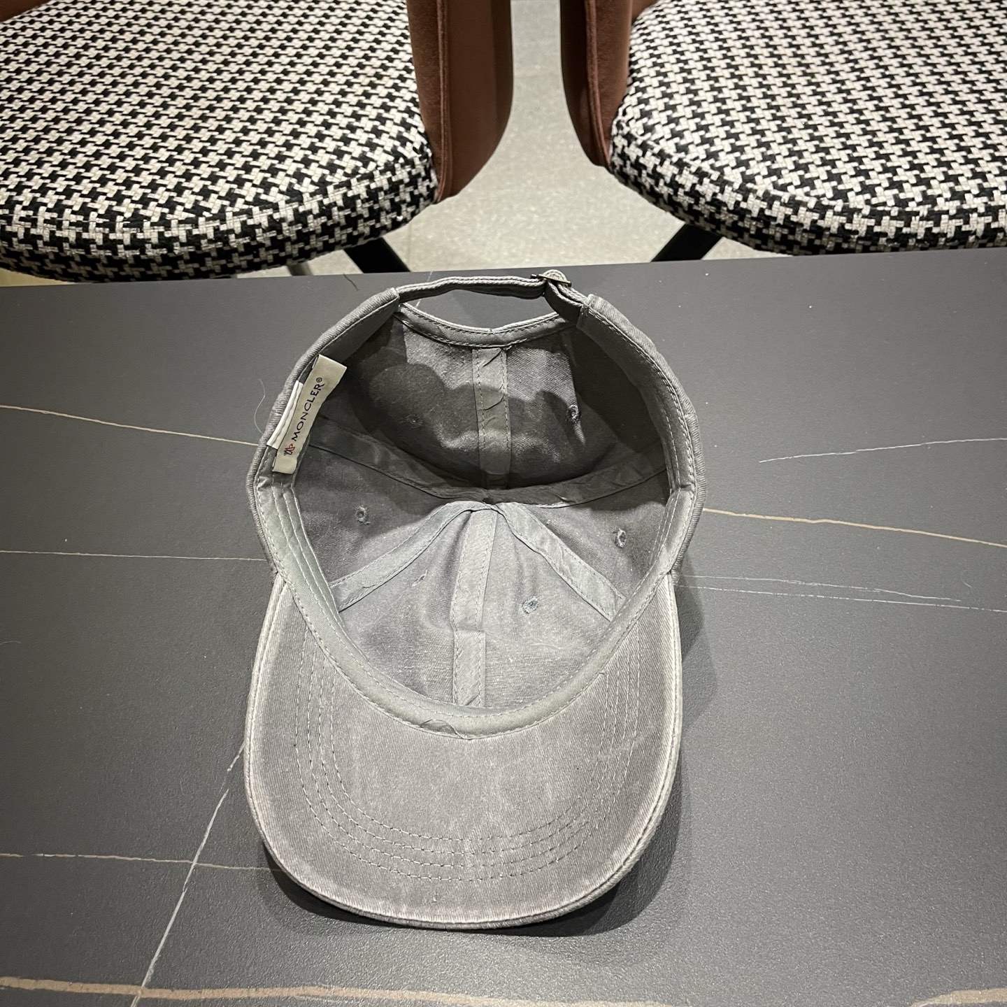 蒙口Moncler春款新款个性棒球帽，透气性巨佳，四季佩戴款高颜值时尚单品！男女同款