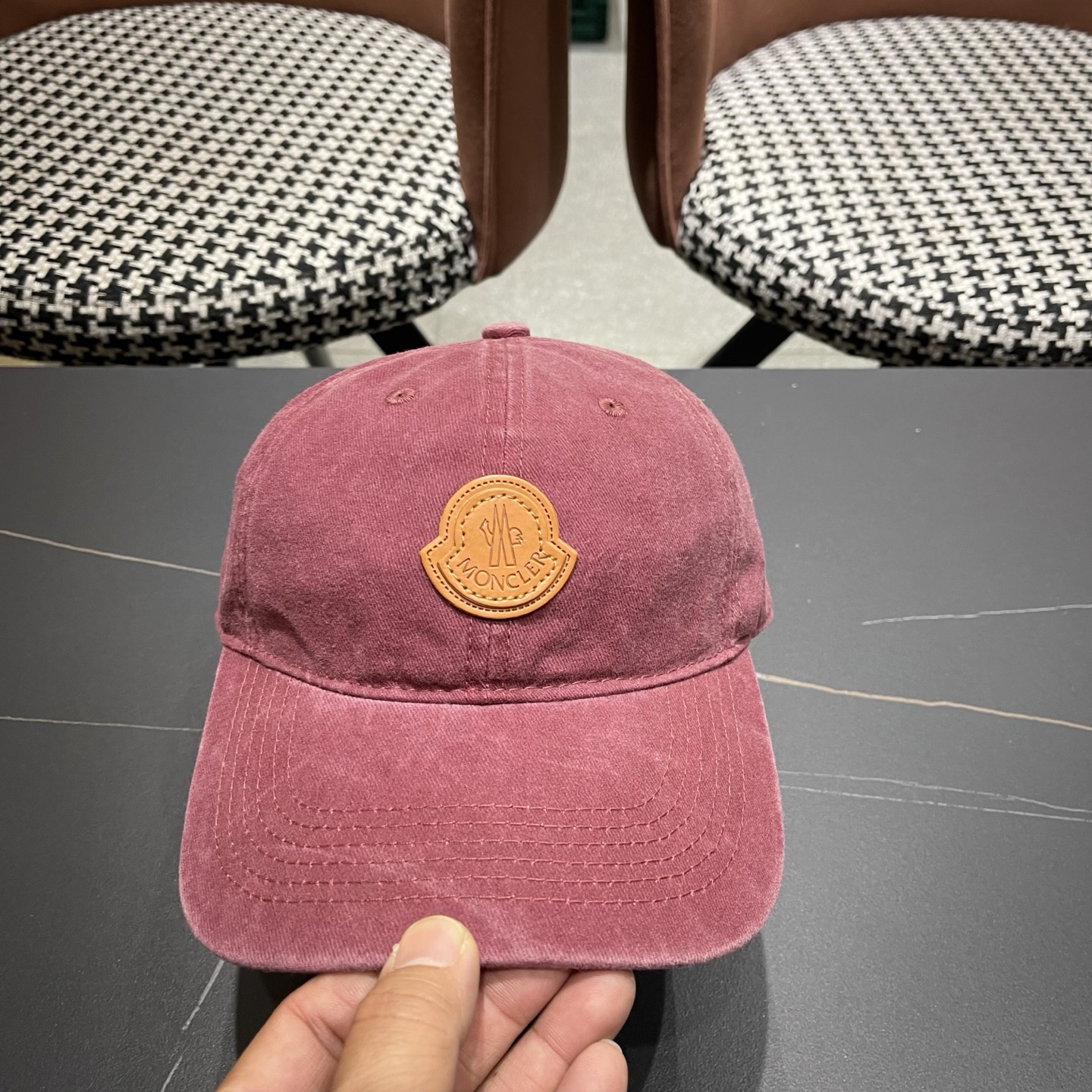 蒙口Moncler春款新款个性棒球帽，透气性巨佳，四季佩戴款高颜值时尚单品！男女同款