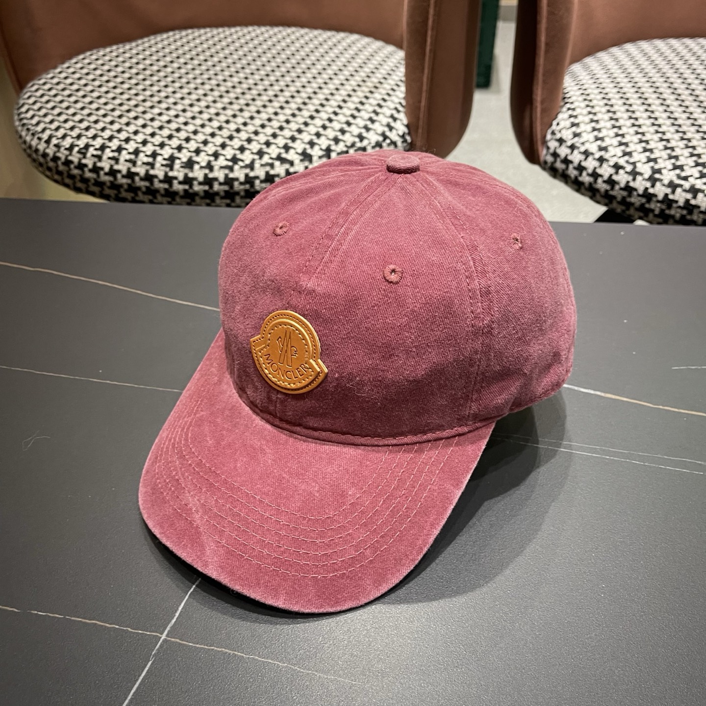 蒙口Moncler春款新款个性棒球帽，透气性巨佳，四季佩戴款高颜值时尚单品！男女同款