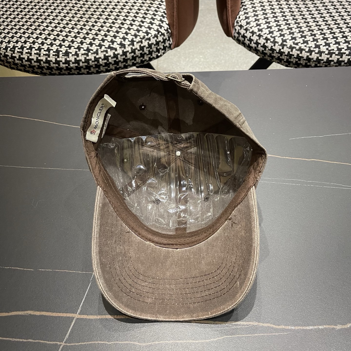 蒙口Moncler春款新款个性棒球帽，透气性巨佳，四季佩戴款高颜值时尚单品！男女同款