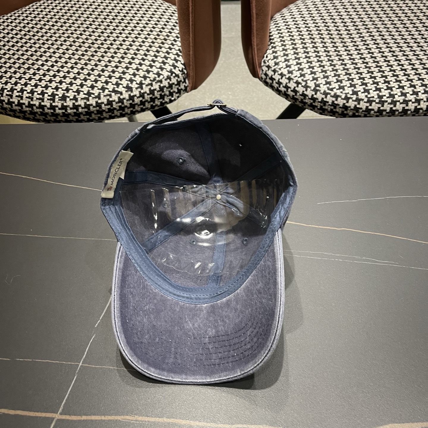 蒙口Moncler春款新款个性棒球帽，透气性巨佳，四季佩戴款高颜值时尚单品！男女同款