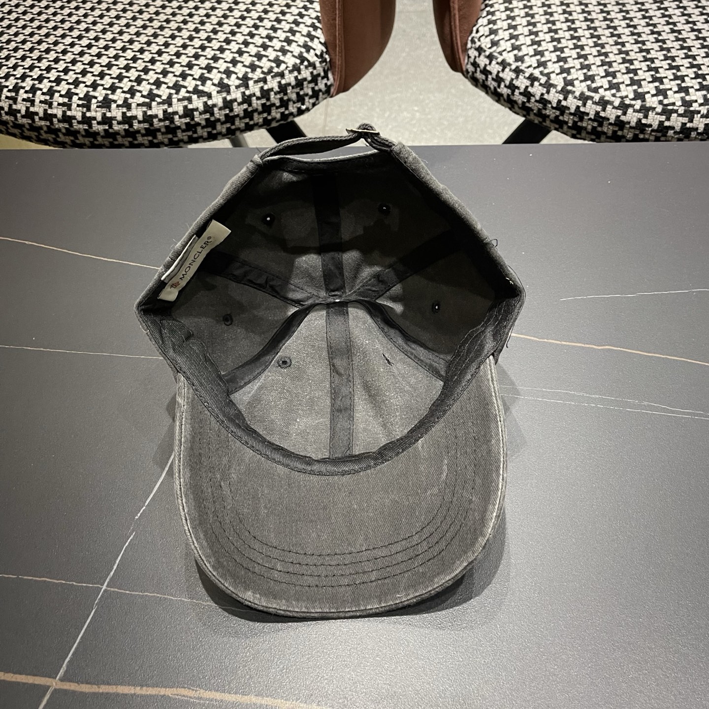 蒙口Moncler春款新款个性棒球帽，透气性巨佳，四季佩戴款高颜值时尚单品！男女同款