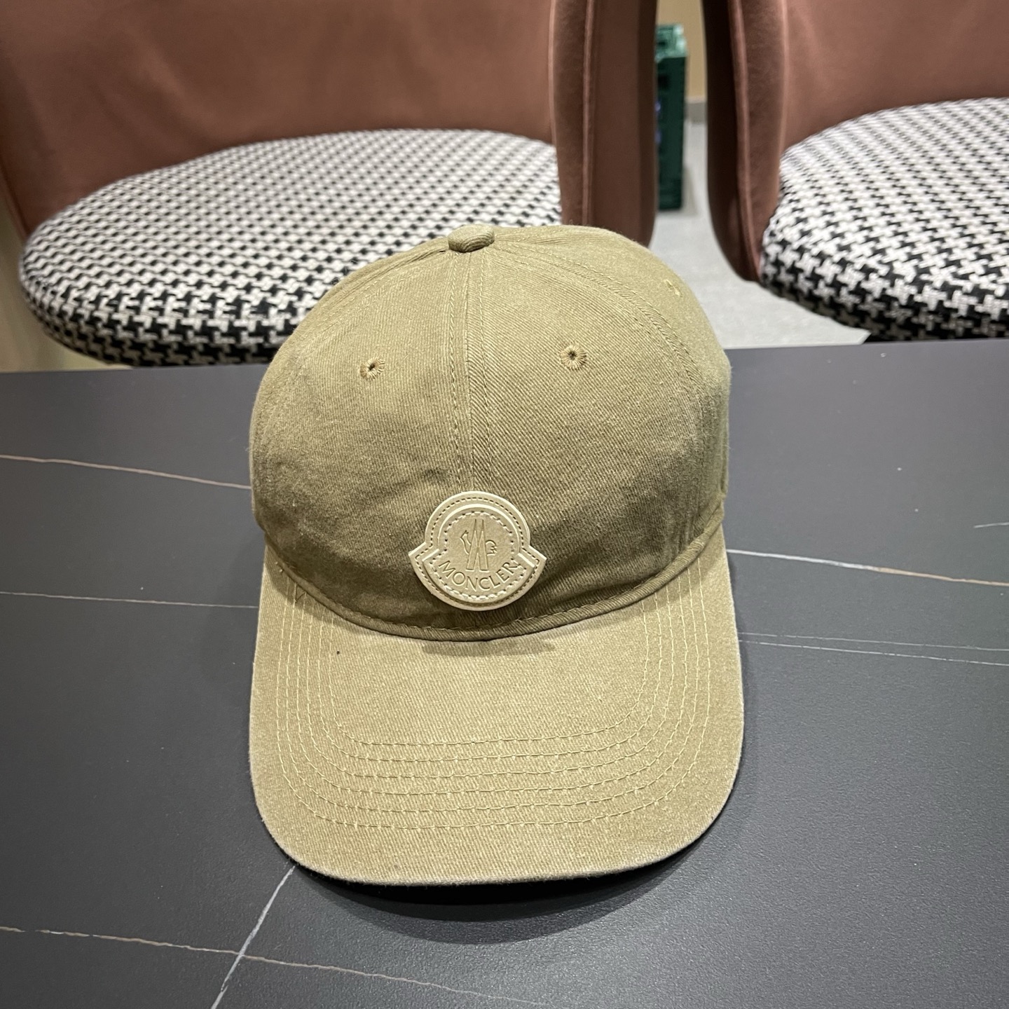 蒙口Moncler春款新款个性棒球帽，透气性巨佳，四季佩戴款高颜值时尚单品！男女同款