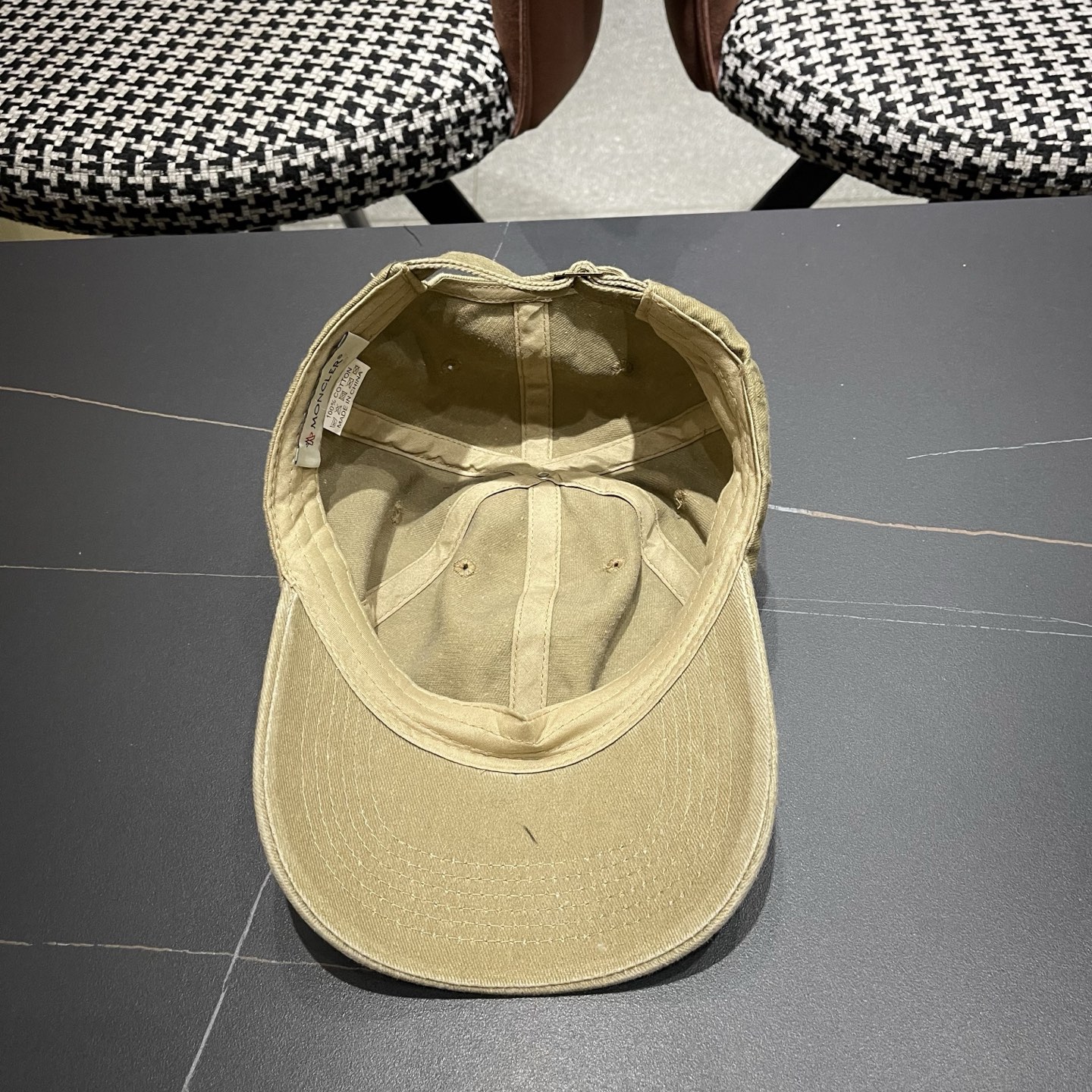 蒙口Moncler春款新款个性棒球帽，透气性巨佳，四季佩戴款高颜值时尚单品！男女同款