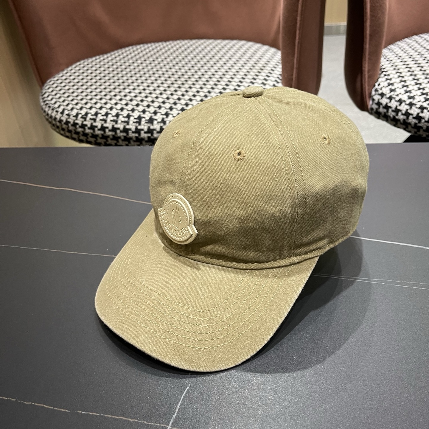 蒙口Moncler春款新款个性棒球帽，透气性巨佳，四季佩戴款高颜值时尚单品！男女同款