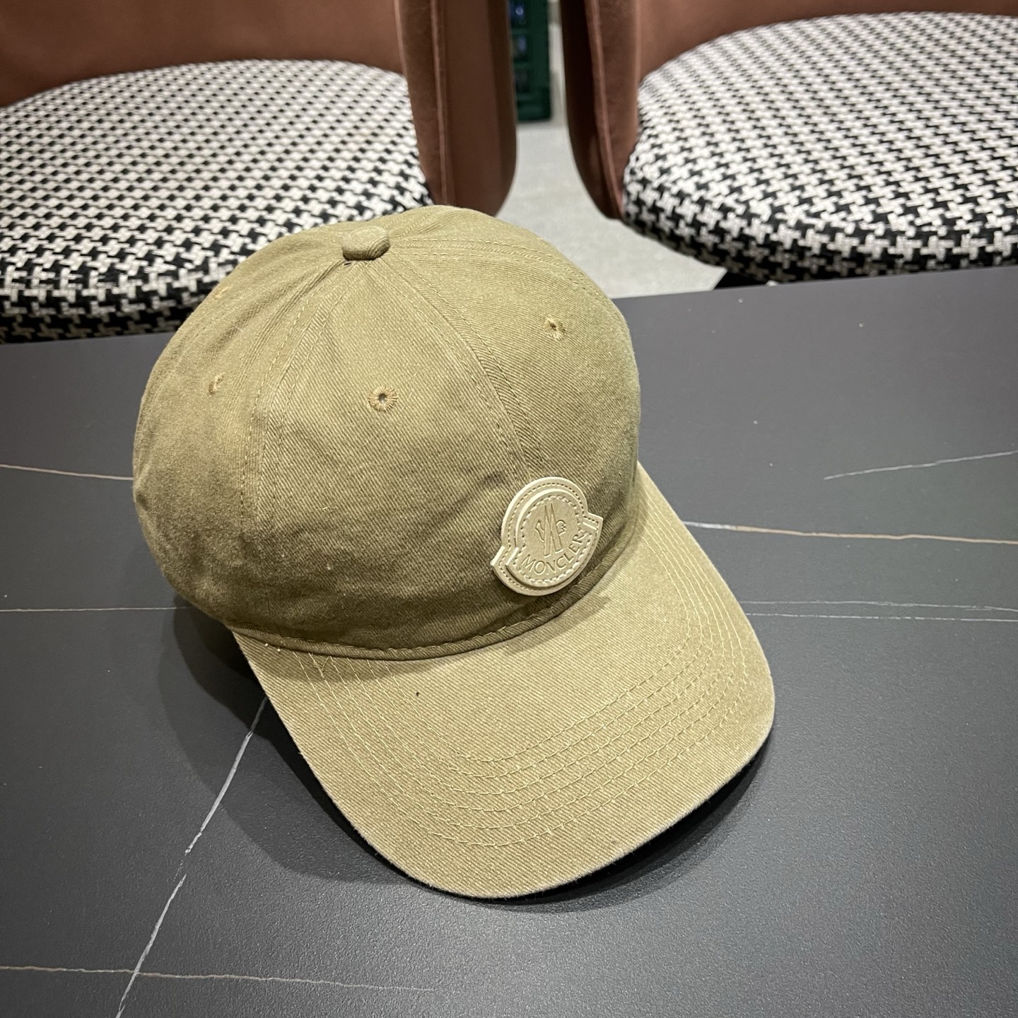 蒙口Moncler春款新款个性棒球帽，透气性巨佳，四季佩戴款高颜值时尚单品！男女同款
