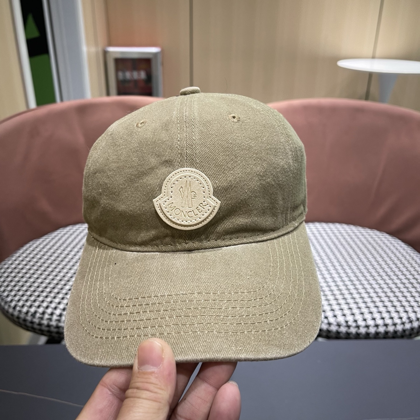 蒙口Moncler春款新款个性棒球帽，透气性巨佳，四季佩戴款高颜值时尚单品！男女同款