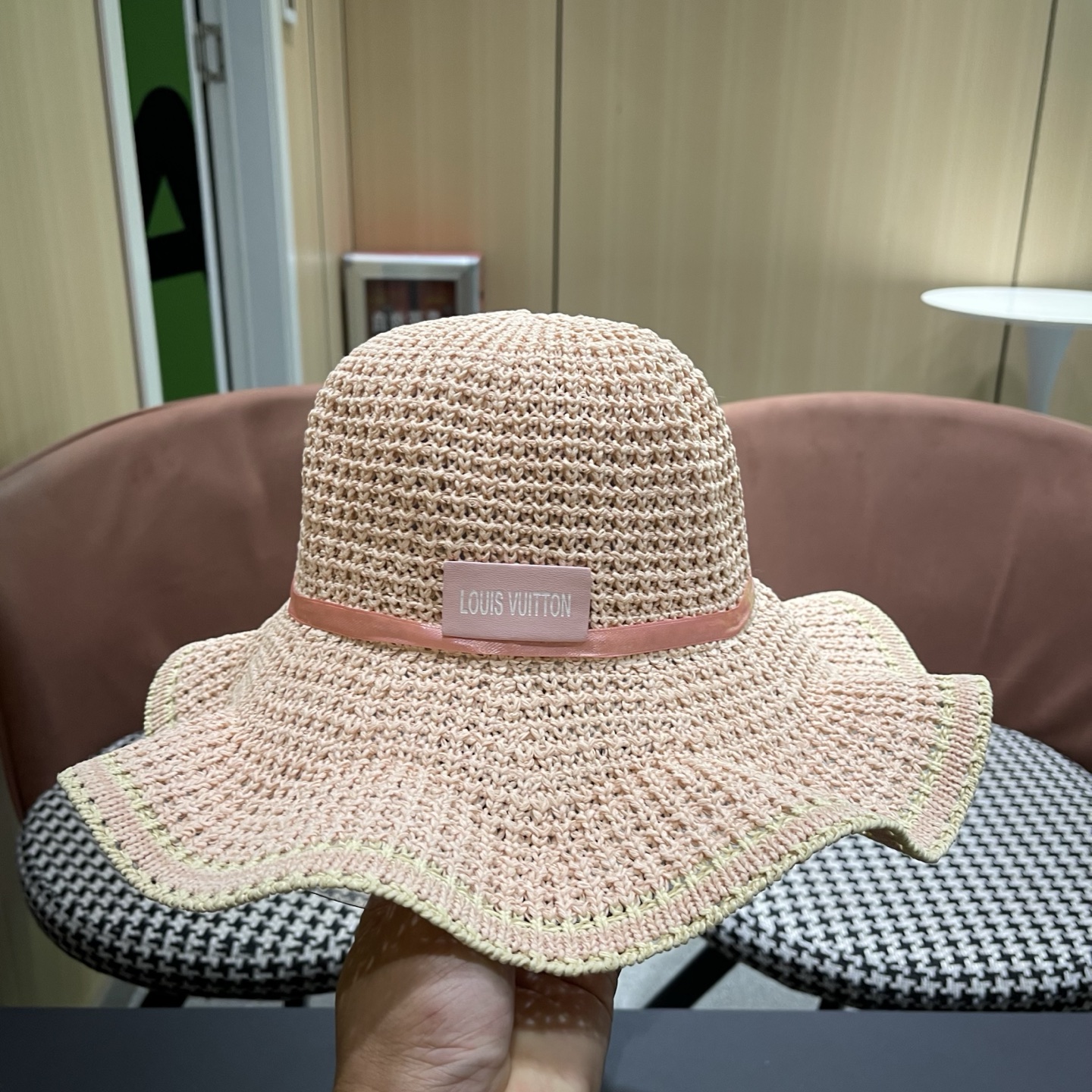 LV 路易威登 荷叶边帽子女士双色针织夏季遮阳防晒旅游春秋防紫外线可折叠凉帽