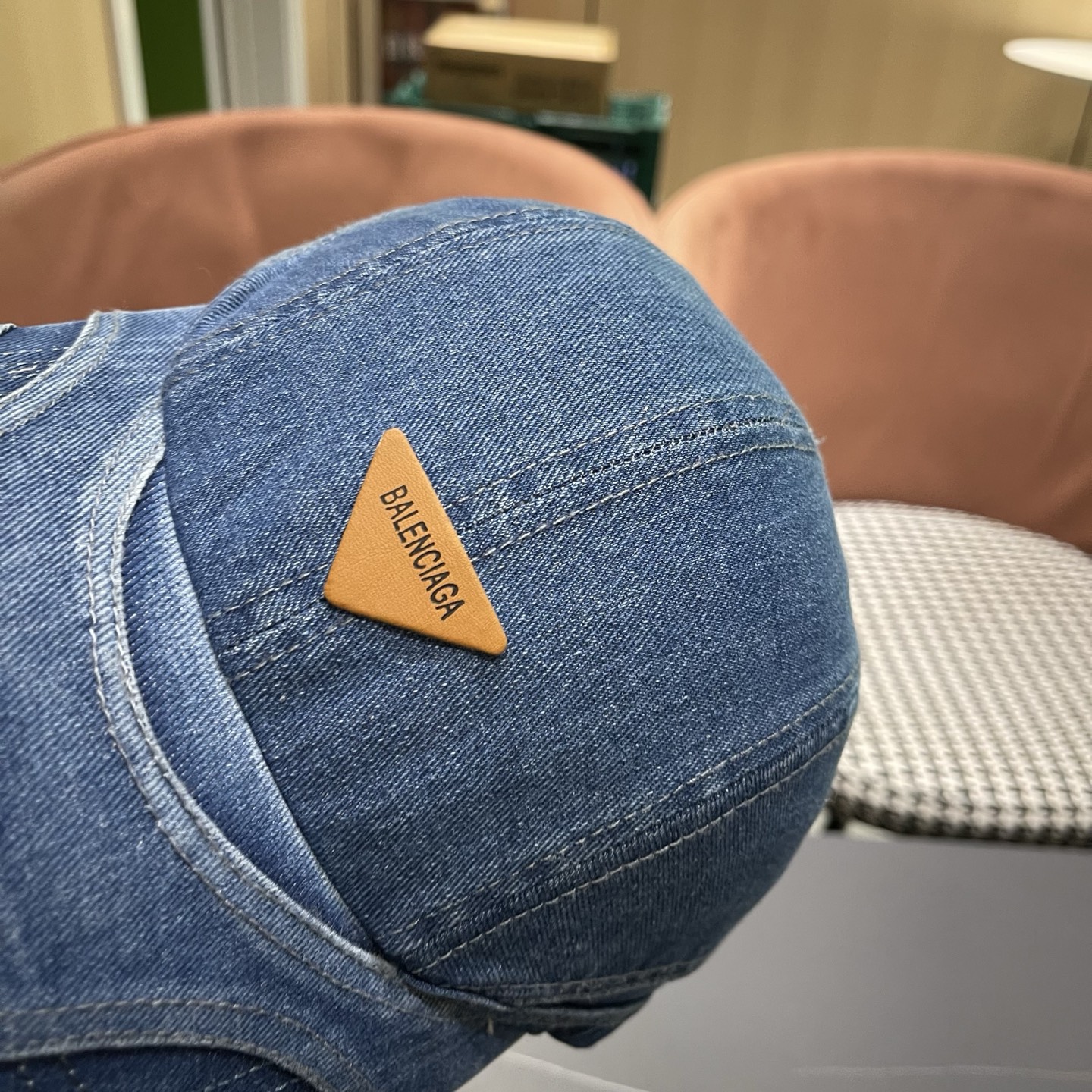 Balenciaga 巴黎世家新款洗水做旧牛仔棒球帽  🧢简约时尚超级无敌好看的帽子！