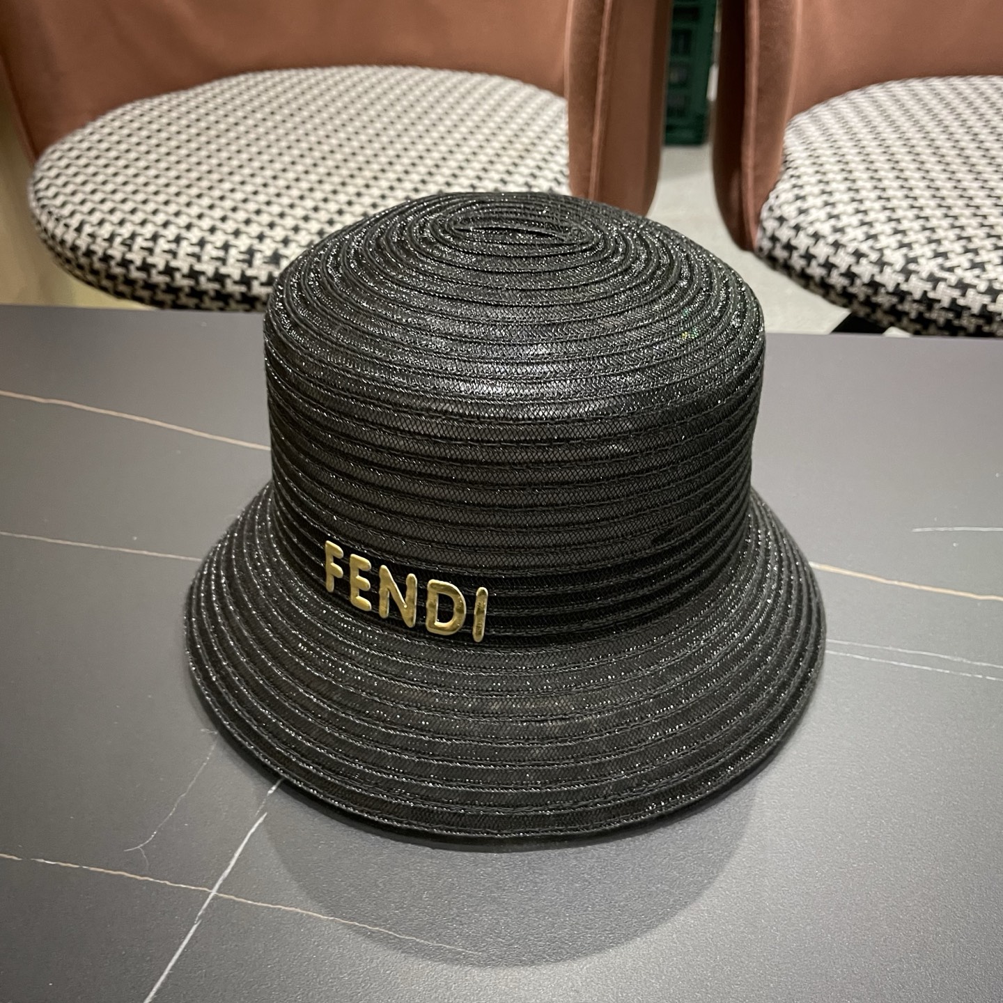 Fendi 芬迪 新款法式复古遮阳帽子女夏季海边度假太阳帽优雅网纱水桶帽
