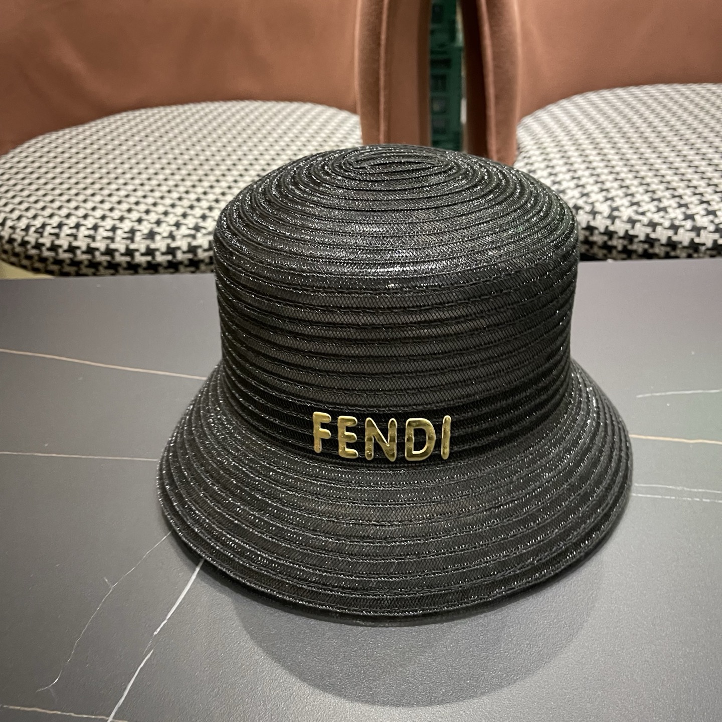 Fendi 芬迪 新款法式复古遮阳帽子女夏季海边度假太阳帽优雅网纱水桶帽
