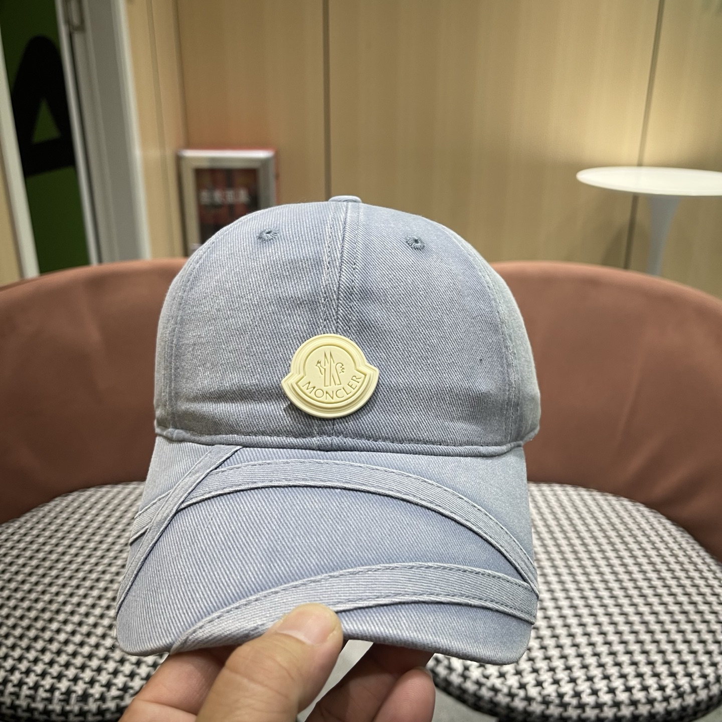 MONCLER蒙口新款洗水做旧棒球帽，男女同款，网红同款