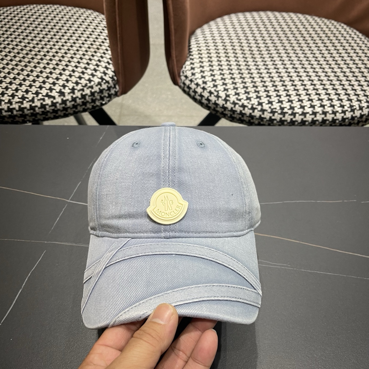 MONCLER蒙口新款洗水做旧棒球帽，男女同款，网红同款