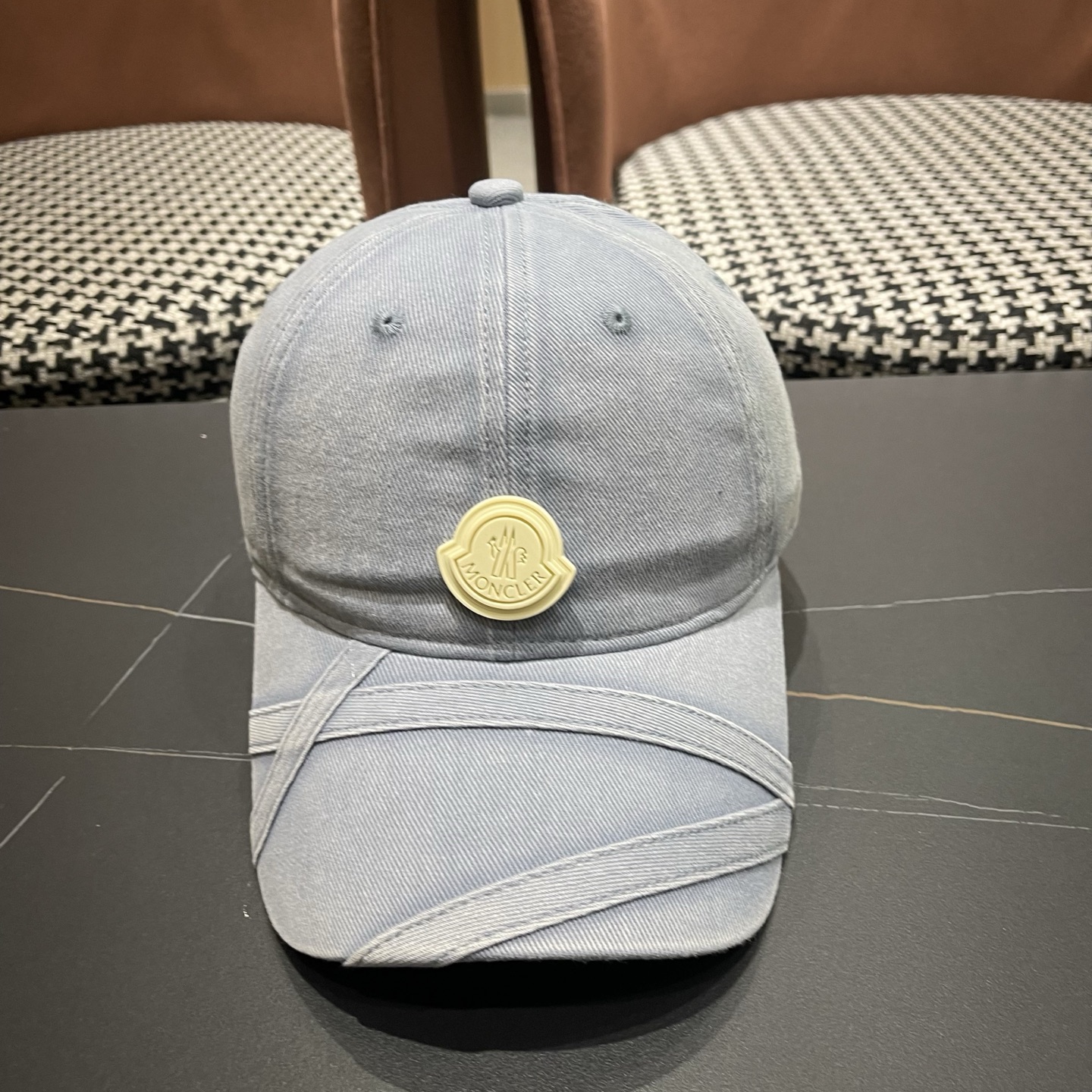 MONCLER蒙口新款洗水做旧棒球帽，男女同款，网红同款