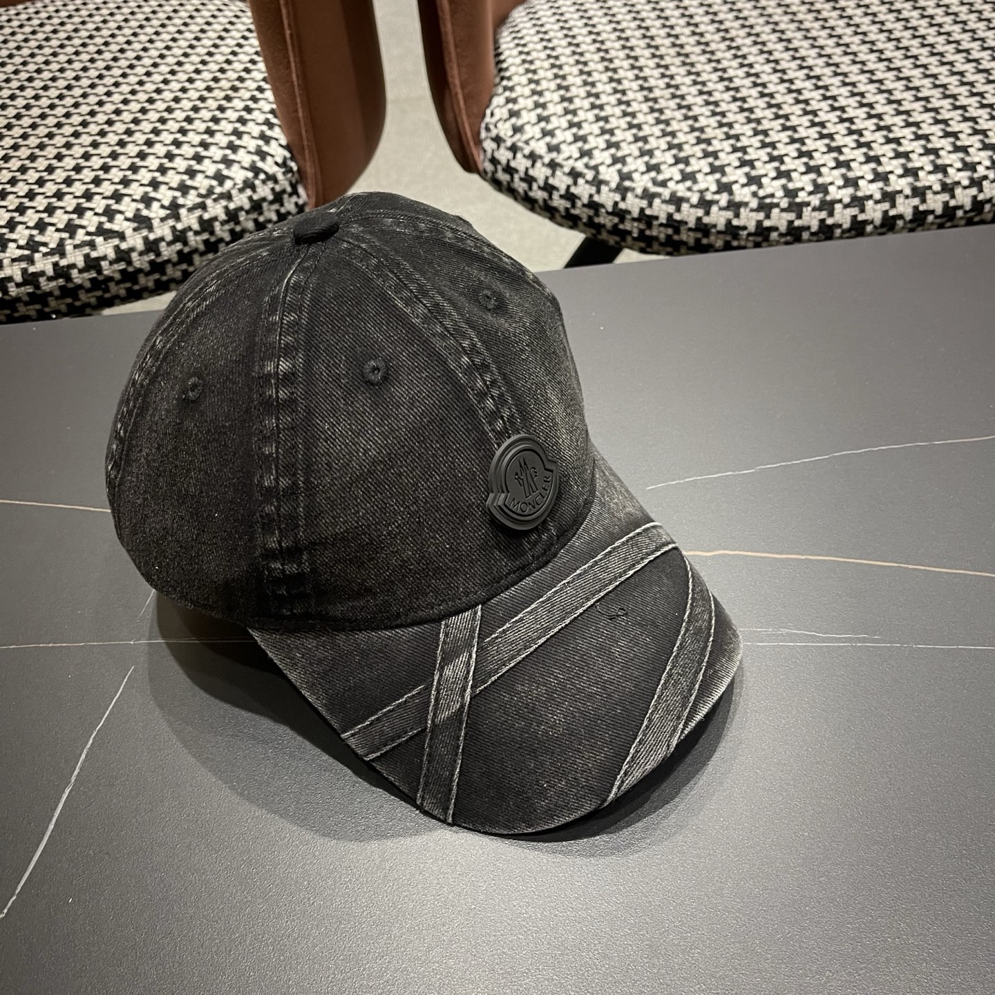 MONCLER蒙口新款洗水做旧棒球帽，男女同款，网红同款