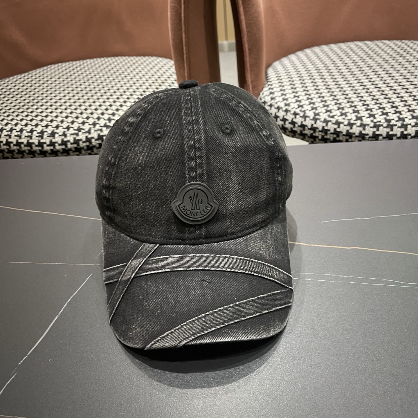 MONCLER蒙口新款洗水做旧棒球帽，男女同款，网红同款