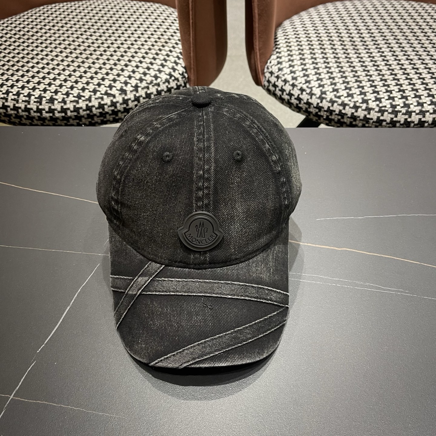 MONCLER蒙口新款洗水做旧棒球帽，男女同款，网红同款