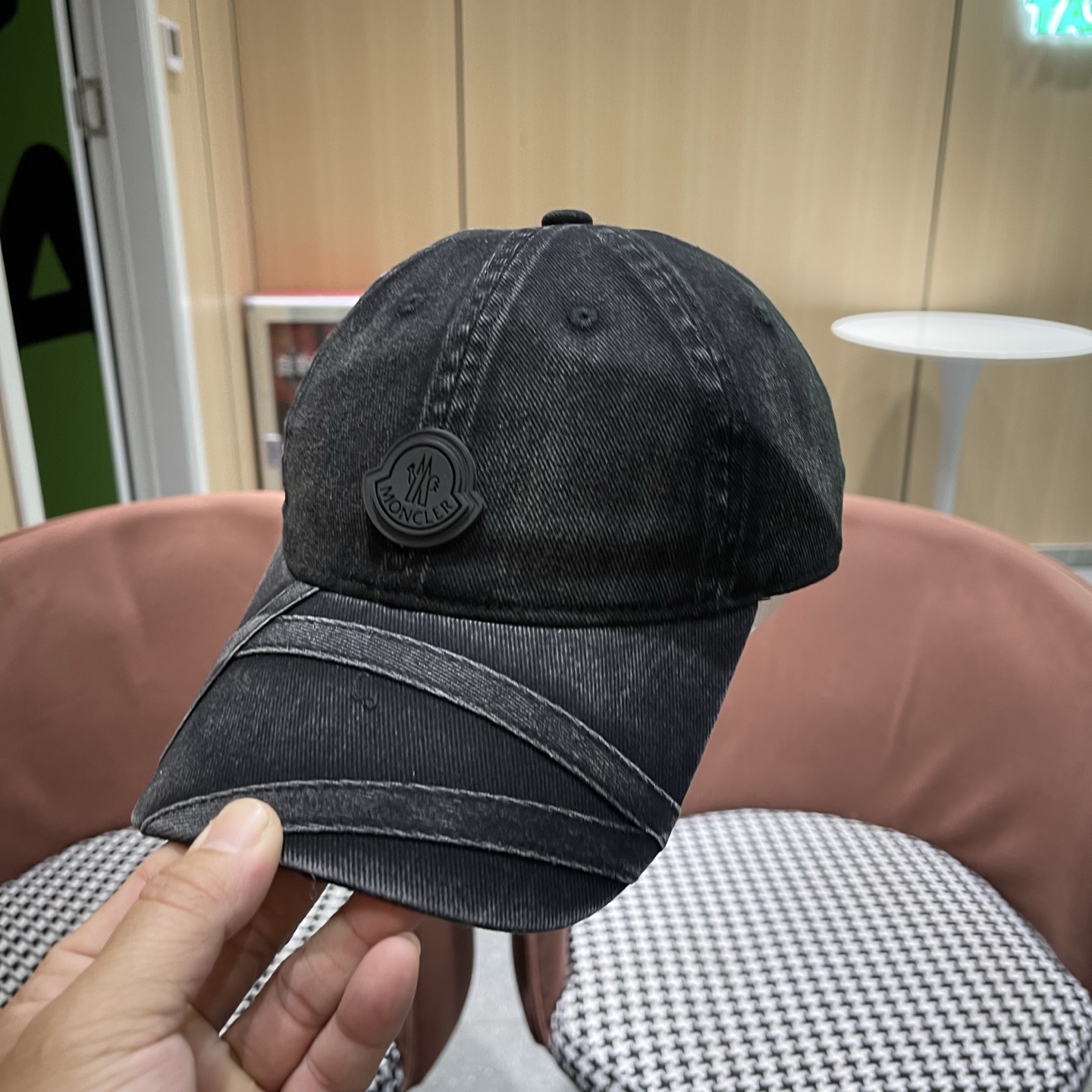 MONCLER蒙口新款洗水做旧棒球帽，男女同款，网红同款