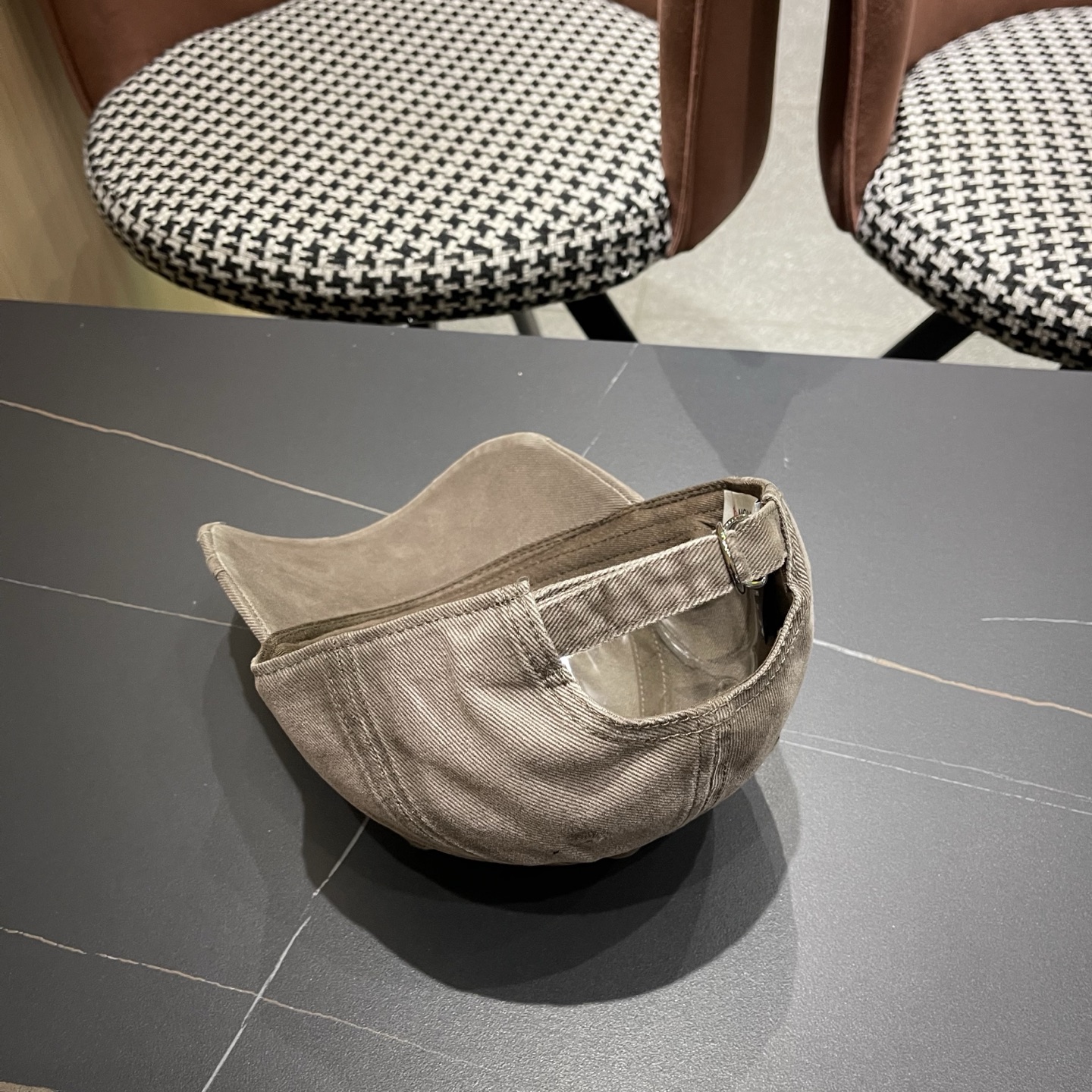 MONCLER蒙口新款洗水做旧棒球帽，男女同款，网红同款