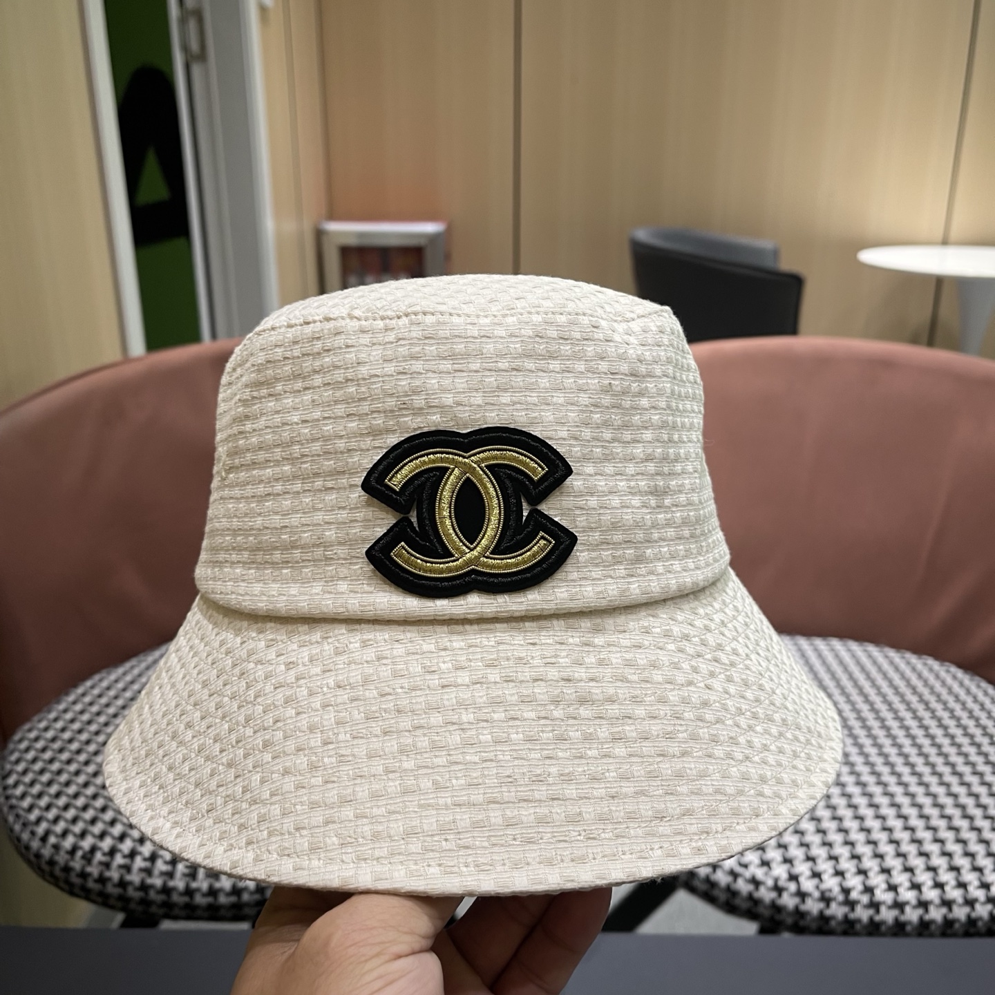 CHANEL香奈儿 新款日系ins百搭气质渔夫帽女素颜显脸小水桶帽 小香风盆帽潮