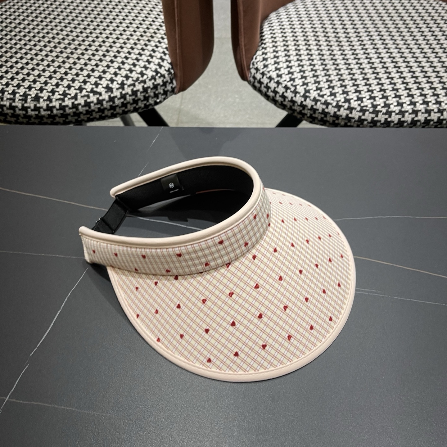 Fendi 芬迪 小清新粉色空顶帽女夏季新款大帽檐户外防紫外线遮阳防晒帽子