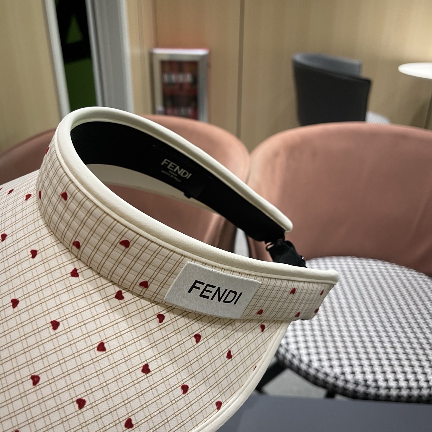 Fendi 芬迪 小清新粉色空顶帽女夏季新款大帽檐户外防紫外线遮阳防晒帽子
