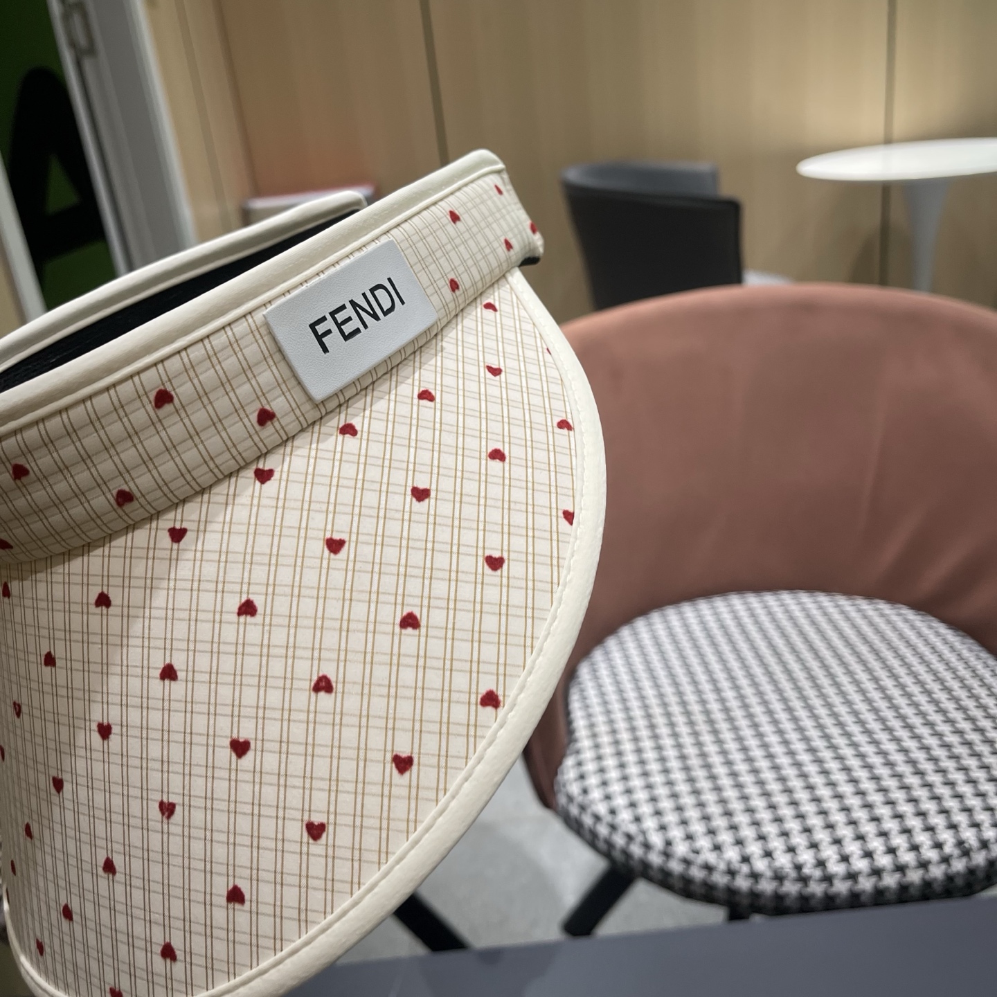 Fendi 芬迪 小清新粉色空顶帽女夏季新款大帽檐户外防紫外线遮阳防晒帽子