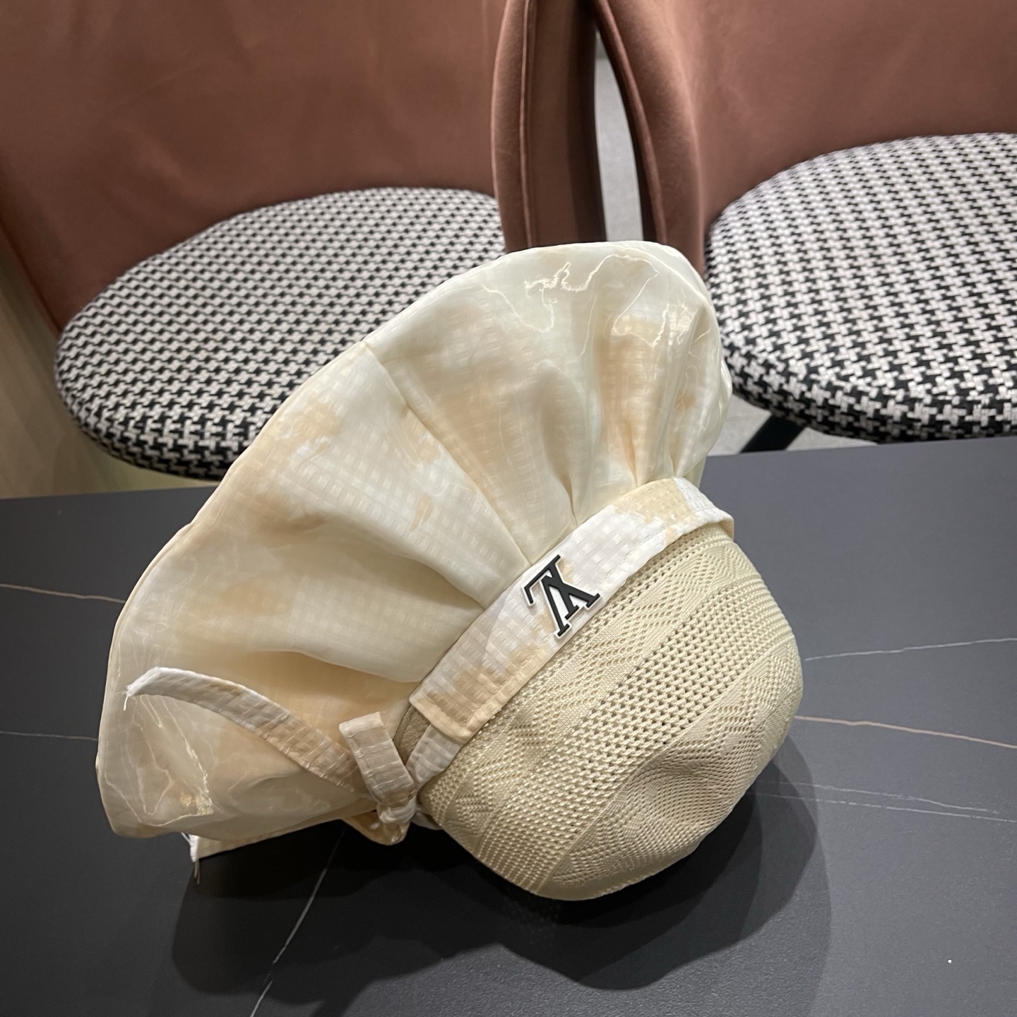 LV路易威登 新款蝴蝶结满顶防晒帽子女夏季透气大帽檐黑胶休闲镂空遮阳帽