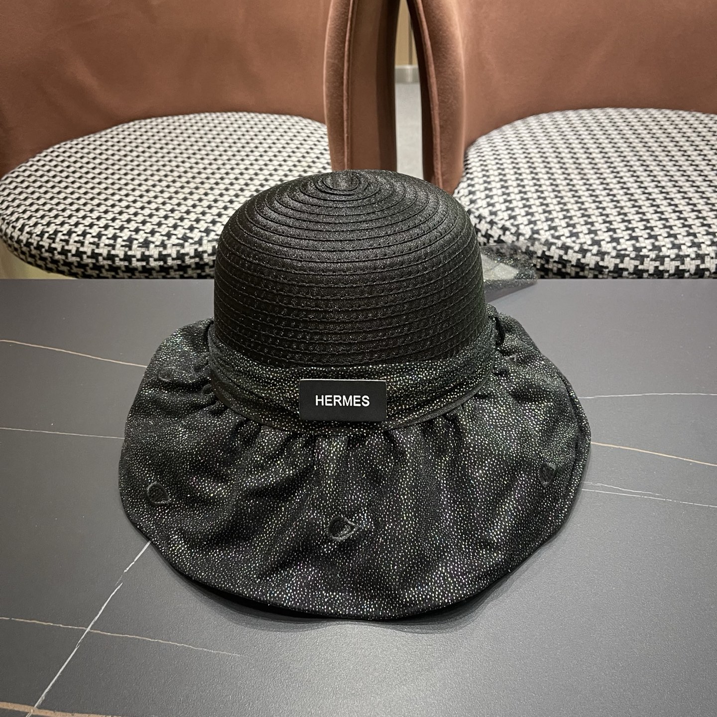 HERMES爱马仕大檐遮阳帽女夏季新款网纱气质彩胶渔夫帽女士防紫外线防晒帽