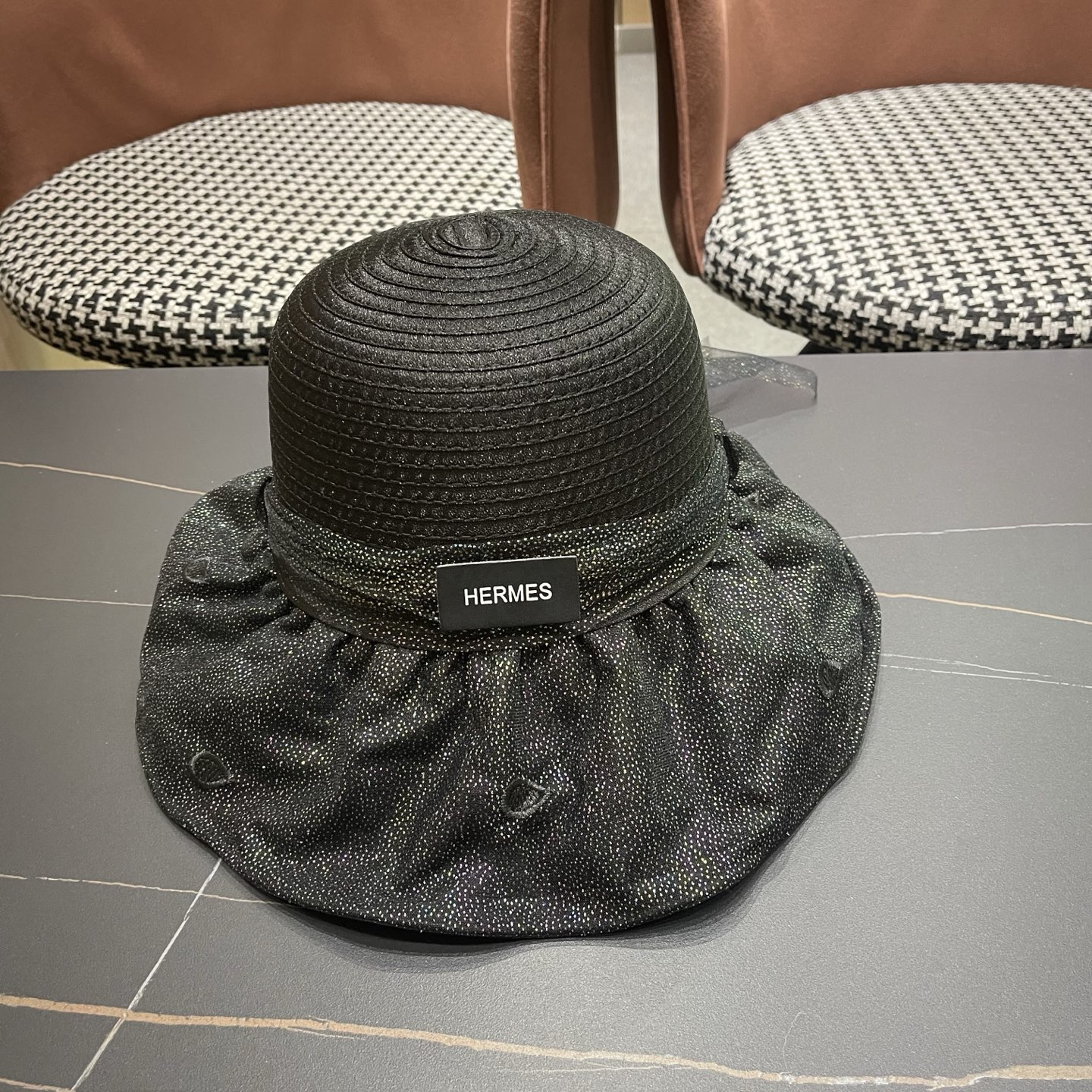 HERMES爱马仕大檐遮阳帽女夏季新款网纱气质彩胶渔夫帽女士防紫外线防晒帽