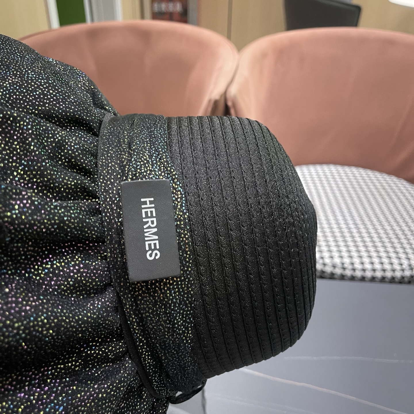 HERMES爱马仕大檐遮阳帽女夏季新款网纱气质彩胶渔夫帽女士防紫外线防晒帽