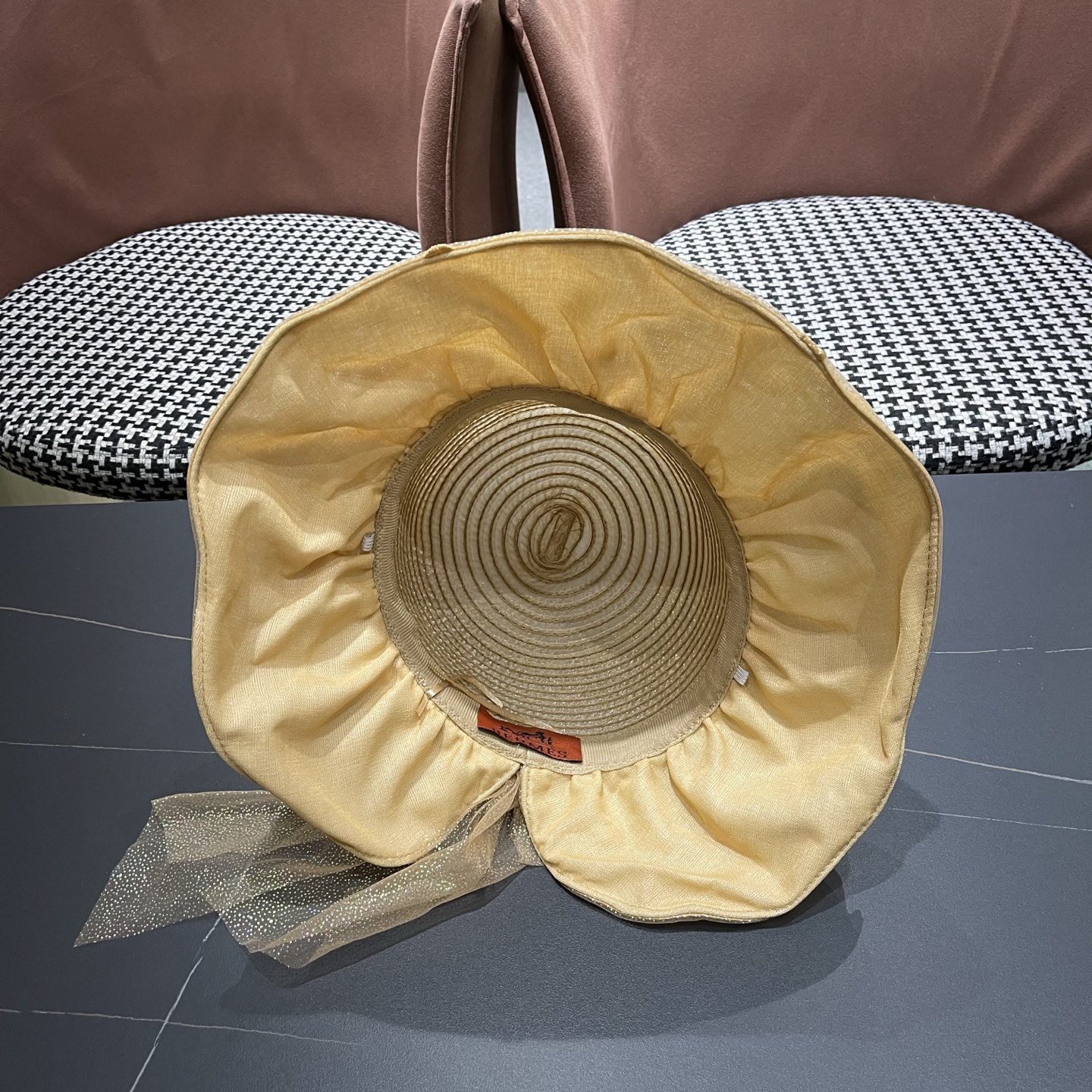 HERMES爱马仕大檐遮阳帽女夏季新款网纱气质彩胶渔夫帽女士防紫外线防晒帽